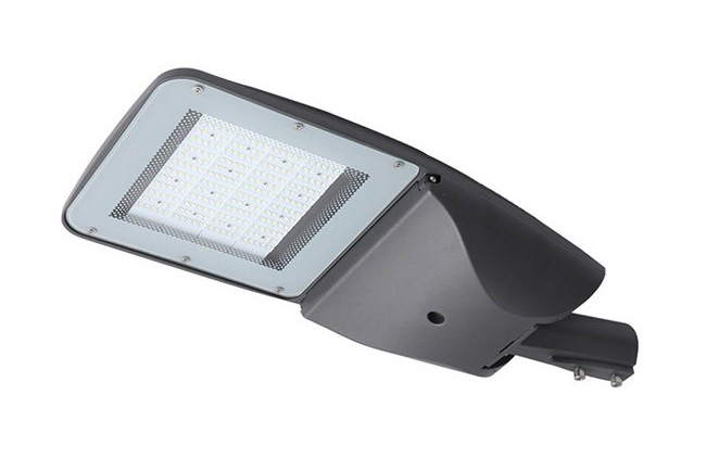 ¿Cómo hacer un buen trabajo de impermeabilización de farolas?